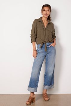 Elevate your summer wardrobe with this stylish Sanctuary button-down. Designed with a tie-front hem, this chic shirt is crafted in linen-blend fabric with long sleeves and utility-style chest pockets. You'll love it paired with jeans, shorts, or wide leg pants. | SANCTUARY Women's Utility Pocket Shirt, Size XL, Green Trendy Summer Blouse For Business Casual, Trendy Blouse For Business Casual In Summer, Chic Business Casual Summer Shirt, Spring Shirt For Casual Gatherings, Summer Casual Business Blouse, Casual Summer Business Blouse, Casual Summer Blouse For Business Casual, Chic Summer Workwear Shirt, Trendy Spring Shirt For Workwear