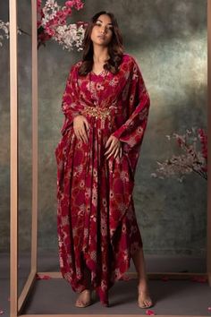 Pink kaftan with bouquet print all over and zardozi, sequin, metal coin embroidered waistband. - Aza Fashions Pink Kaftan, V Neck Kaftan, Kaftan Women, Kaftan For Women, Rhea Kapoor, Long Kaftan, Jacqueline Fernandez, Pink Bouquet, Gowns Online