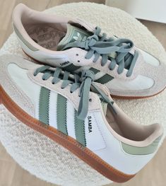 Adidas Samba Green, Victoria Shoes, Look Adidas, Cute Nikes