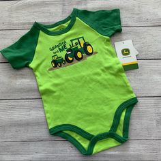 New With Tags! John Deere Size 9-12 Months “Grandpa & Me” Tractor Design Short Sleeve Snaps Between The Legs Smoke Free Pet Friendly Home Green Cotton Sets With Cartoon Print, Green Cartoon Print Sets For Spring, Fitted Cotton Cartoon Print Sets, Green Fitted Casual Onesie, Green Cotton Onesie For Spring, Green Cotton Playtime Sets, Casual Green Cotton Onesie, Green Cotton Sets For Playtime, Fun Green Cotton Set