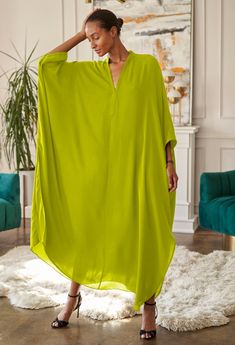 Talitha Silk Caftan - Sustainable Women's Clothing Powerful Woman Quotes, Resort Attire, Talitha Getty, Kaftan Fashion, Quotes Confidence, Kaftan Styles, Quotes Powerful, Ladies Caftan, Silk Caftan