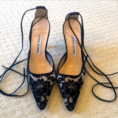 Excellent Used Condition Worn A Hand Full Of Times Stunning, Classic, Timeless Size 38.5 Shoes Manolo Blahnik, Manolo Blahnik Heels, Blahnik Shoes, Manolo Blahnik Shoes, Manolo Blahnik, Black Cream, Shoes Women Heels, Shoes Heels, Women Shoes