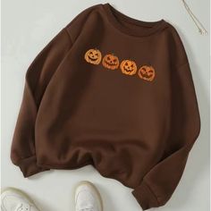 Composition: 100% Polyester Care: Machine Wash, Do Not Dry Clean. Msrp: $19.99 Shein Finds, Halloween Sweater, Pumpkin Print, Hoodie Outfit, Tie Dye Hoodie, Halloween Fashion, Halloween Women, Brown Fashion, Halloween Pumpkin