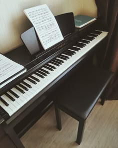 Piano Digital Piano Aesthetic, Piano Room, Band Geek, Piano Teacher, Art Hobbies, Electric Piano, Key To My Heart