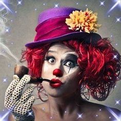 Clown Photoshoot, Retro Clown, Clown Photos, Make Carnaval, Halloween Clown, Party Costumes, Clowning Around, Costume Diy