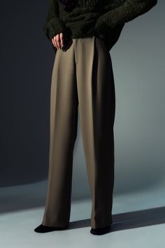 Style: OfficeFit: LooseFabric: PolyesterPattern: Solid,StripeElement: NonRise: High RiseProduct Type: Straight,Wide LegPant Length: FullMain Composition: PolyesterSeason: Seasonless Mens Wide Pants, Work Pants Women, Classy Outfits Men, Pant Women, Estilo Preppy, Casual Outerwear, Mens Pants Fashion, Wide Leg Pant, Business Dresses