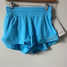 Nwt Lululemon Hotty Hot High-Rise Lined Short 2.5”Kayak Blue Light Size 6 Lightweight Blue Sports Bottoms, Blue Lightweight Sports Bottoms, Lightweight Blue Sport Bottoms, Lightweight Blue Bottoms For Sports, Light Blue Summer Running Activewear, Lulu Clothes, Track Star, Preppy Fits, Clothes Wishlist