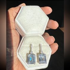 Rhodium Finish 2ct Square Cut Earrings For Pierced Ears Breathtakingly Beautiful New Bundle To Save Blue Crystal Earrings, Cut Earrings, Faux Pearl Earrings, Crystal Chain, Cross Earrings, Swarovski Earrings, Swarovski Jewelry, Purple Crystals, Square Cut