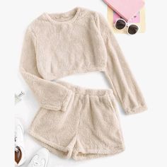 A two piece beige fuzzy lounge set is displayed - Fleece Chic Chic Loungewear, Lazy Morning, Crop Top Sweatshirt, Crop Top And Shorts, Velvet Fashion, Fleece Sweater, Plus Size Lingerie, Shorts Set, Long Sweaters