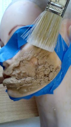 DIY : Molds for prosthetics & Recipe for Prosthetic Gelatin! Diy Prosthetics, Diy Moulds, Zombie Makeup Tutorials, Diy Molds, Effects Makeup, Special Fx Makeup, Horror Makeup, Theatrical Makeup, Zombie Makeup