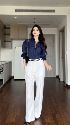 Formal Outfits Korean Style, Cute Korean Work Outfits, Korean Professional Outfits Women, Korean Style Outfits Women, Korean Outfits Office, Korean Business Woman Outfits, Mun Delegate Outfits, Classy Outfits Business, Formal Presentation Outfit College