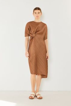 Marina West Swim Pleated Dolman Sleeve Dress - us.meeeshop Dolman Sleeve Dress, Easter Dresses For Women, Neon Dresses, Olive Green Dresses, Fashion District, Cotton Linen Dresses, Dolman Sleeve, Pleated Dress, Women's Fashion Dresses