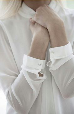 Blue Eyed Girls, White Blouses, White Minimal, Perfect Blouse, All White Outfit, Simply Chic