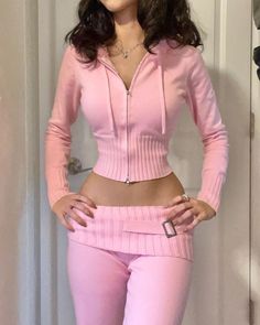 Pink Two Piece, Cute Everyday Outfits, Perfect Skin, Teen Fashion Outfits, Looks Vintage, Care Routine, Cute Casual Outfits