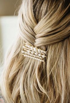 Hippy Hair, Hair Accessories Braids, Braided Headband Hairstyle, Lilla Rose, Gold Hair Pin, Formal Dance, Sorority Recruitment, Bridal Hairstyles, Braided Headband