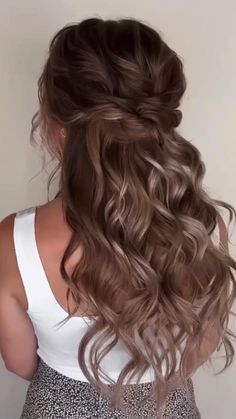 Fancy Hairstyles, Medium Hair, Half Up, Wedding Nails, Engagement Photos, Wedding Hairstyles, Homecoming, Hair Makeup