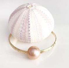 Bangle ALII  - pink edison pearls bangle - Hawaiian pearl bangle - Hawaiian heirloom bangle (B315) Pink Bangle Cuff Bracelet For Wedding, Elegant Pink Pearl Bangle Bracelet, Charm Bangles, Edison Pearls, Pearl Bangle, Jewelry Safe, Hawaiian Flowers, Solid Gold Jewelry, Charm Bangle