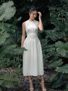 Great shopping ideas for Ladies Maxi Floral Embroidered Sleeveless Ruffles Pleated Dress Summer2023New, Fashion Women's Dresses Fitted Sleeveless Dress With Floral Embroidery, Fitted Embroidered Sleeveless Dress, Dress French Style, Waist Belt Women, Dress Puff Sleeve, Sleeveless Summer Dress, Belt Women, Fashion White, New Retro