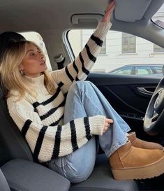 Comfy Outfits For Work Office Style, Timeless Winter Fashion, Winter Nyc Outfits Street Style, Winter Barcelona Outfit, Outfit Inspo Fall Aesthetic, Nice Casual Outfits Woman, Fits For School Winter, Outfits Winter 2024, Inspo Outfits Invierno