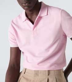 Find VILEBREQUIN Palatin Cotton Polo Shirt on Editorialist. Material: 100% cotton. Care instructions: machine wash at 30 degrees. Made in Italy. Designer color name: Guimauve. Collar: polo collar. Closure: partially button-down. Sleeves: short-sleeved. Men’s Pink Polo Outfit, Casual Pink Short Sleeve Polo Shirt, Sporty Pink Collared Polo Shirt, Fitted Pink Polo Collar T-shirt, Pink Cotton Polo Collar T-shirt, Cotton Polo Shirt, Cotton Polo, Polo Collar, Color Names