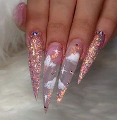 Stilleto Nails Designs, Clear Acrylic Nails, Stiletto Nails Designs, Long Acrylic Nails Coffin, White Nail Designs, White Nail, Bling Acrylic Nails, Glam Nails, Nail Designs Glitter