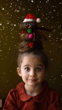 ☃️❄️💙 #snowmanbun #crazyhairday #christmashair #snowman #holidayparty | Instagram Christmas Crazy Hair, Crazy Hair Day, Wacky Hair, Magical Moments, December 21, Childrens Christmas, Haircut And Color