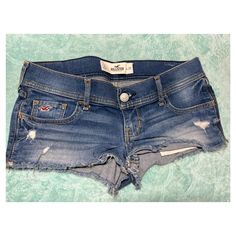 Brand: Hollister Size: 3 Significance: Distressed / Rolled Hemline Style: Denim/Jean Style #: 3x2614 Color/Wash: Medium Wash Measurements- Waist: 16" Rise: 6" Side Length: 8" Fabric Details- 98% Cotton 2% Elastane This Item Is Nwot. Tried On, Washed, But Never Worn. I.D#- Hol-24-Sh-3 Twilight Dr, Denim Jeans Fashion, Cutoff Shorts, Hollister Shorts, Denim Cutoff Shorts, Denim Cutoffs, Virtual Closet, Fabric Details, Cut Off Shorts