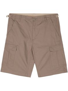 taupe brown cotton ripstop texture belt loops belted waist tabs two diagonal pockets to the sides two side cargo pockets two rear flap pockets logo tag concealed fly and button fastening Brown Utility Shorts With Multiple Pockets, Utility Brown Shorts With Multiple Pockets, Brown Cargo Shorts With Cargo Pockets, Brown Utility Cargo Shorts With Side Pockets, Military Style Khaki Cargo Shorts With Belt Loops, Cotton Knee-length Cargo Shorts With Side Pockets, Military Style Cargo Shorts With Multiple Pockets, Military Style Cargo Shorts With Side Pockets, Military Cargo Shorts With Side Pockets