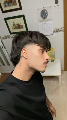 Low Fade Mullet Straight Hair, Lazarbeam Mullet, Low Mullet Men, Fade Cut For Men, Low Mullet Fade, Mullet Hair Hombre, Modern Mullet Fade, Low Taper Mullet, Modern Mullet Straight Hair