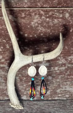 Cute, lightweight double loop earrings made from all natural deer antler! Antler Earrings Handmade, Deer Horn Jewelry, Antler Projects, Maximalist Jewelry, Antler Earrings, Black Deer, Antler Jewelry, Deer Horn, Horn Jewelry