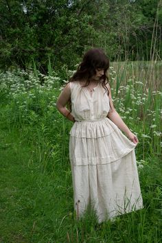 Prairie Dress Outfit, Romantic Clothing, Water Witch, Human Figures, Cowgirl Aesthetic, Stockholm Style, Feminine Fashion, Dark Cottagecore, Romantic Outfit