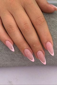 Mandel Shape Nails, Nail Ideas For Summer 2024, Full Colour Nails, Pink French Tip Stiletto Nails, Ombre Chrome Nails Almond, Cute Nail Ideas For Summer 2024, Nails Ideas Basic, Birthday Nails Oval, French Nails Rosa