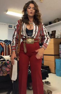 Western Buissnes Attire, Western Professional Outfits, Vintage Western Outfits Women, Western Christmas Party Outfit, Cowgirl Office, Punchy Western Outfits, Western Business, Punchy Outfits, Nfr Outfits