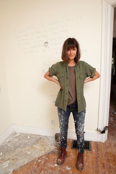 The former fashion stylist and co-host of HGTV's newest sibling show may inspire some outfit envy with her on-set garb this season. Coolest Houses, Restored By The Fords, Brother And Sister Duo, Got The Job, Curated Closet, Gamine Style, Weekend Outfits, Random Style, After Running