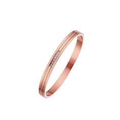 Product name: Simple personality cool style fashion bracelet Material: Titanium steel Size: Inner diameter: 58mm and 62mm Packaging: gift box Color: gold,rose gold,silver Product weight: 13g,18g,23g Remarks Statement: We use vacuum furnace electroplating for color plating, and the material is also selected 316 titanium steel, no discoloration, no rust, no allergy, no black, wear-resistant, green and environmental protection Black Wear, Packaging Gift, Box Color, Environmental Protection, Gold Rose, Fashion Bracelets, Style Fashion, Silver Gold, Cool Style