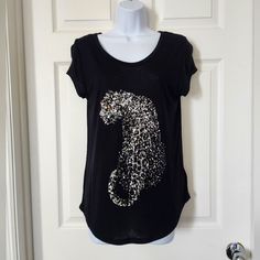 Nwot H&M Silver Sequined Jaguar Tshirt Size Small Casual Black Sequined T-shirt, Black Sequin Short Sleeve T-shirt, Casual Black Tops With Glitter Print, H&m Black Short Sleeve Tops, Casual Silver Sequined Tops, Black Glitter Print Top For Night Out, Black Glitter Print Top For Summer, Black Glitter Print Tops For Summer, H&m Black Graphic Print Tops