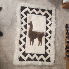 a rug with a giraffe on it