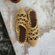 These Raffia Mules Sandals for Women are super comfortable and easy to slip into, making them perfect for the beach or any occasions! Crafted by skilled and hardworking Moroccan artisans, these sandals are crocheted with natural raffia palm leaves and give off that breezy boho chic attitude. You want to look chic, wear this woven crochet espadrille when going out on weekends for a fantastic look. These beautiful handmade raffia shoes were handcrafted by highly skilled women artisans in Morocco,I Woven Flat Heel Mules For Beach, Natural Handwoven Slip-on Sandals, Raffia Sandals Heels, Raffia Mules, Chic Attitude, Woven Crochet, Raffia Shoes, Bohemian Embroidered Slip-on Sandals, Raffia Palm