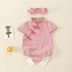 Introduce your little girl to style and comfort with Girls Plaid Romper with Matching Headband. This adorable ensemble is perfect for full-month parties, casual outings, and everyday play. The set includes a plaid-patterned romper and a matching headband, making it a fashionable outfit for your baby girl. The plaid pattern fabric or floral fabric adds a touch of timeless fashion to the romper, ensuring your baby girl looks stylish at any event. Designed with convenience in mind, the romper is ea Headband Making, Plaid Romper, Girl Sleeves, Fashionable Baby Clothes, Girl Onesies, Matching Headband, Red Outfit