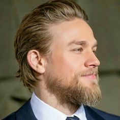 Slicked Hair Men, Mens Slicked Back Hairstyles, Crew Cut Haircut, Long Curly Hair Men, Mens Hairstyles With Beard, Beard Hairstyle