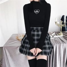 #EG0308 PRODUCT DETAILS:Material: Polyamide.CottonSize Measurements: S bust: 76-86cm length: 54cm M bust: 84-94cm length: 56cm L bust: 88-98cm length: 58cm Fitted Emo Tops For Fall, Emo Long Sleeve Fitted Top, Emo Black Tops For Winter, Black Emo Tops For Winter, Fitted Winter Top With Heart Print, Fitted Heart Print Tops For Fall, Black Slim Fit Tops For Winter, Black Heart Print Tops For Fall, Grunge Heart