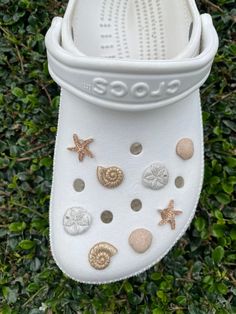 Seashell croc charm. Charms sold individually. Pretty Sneakers, Crocs Fashion, Preppy Shoes, Pretty Shoes Sneakers, Shoe Wishlist, Cute Nike Shoes, Girly Shoes, Cute Nikes, Birthday List