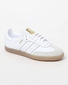 Stockholm Shoes Style, Classy White Sneakers, Shoes Adidas Samba, Addidas Shoes Beige, Adidas Forum Low Cream White, Addis’s Samba, Mens Casual Outfits Summer, All About Shoes, Only Shoes