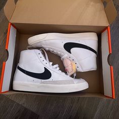 Brand New Nike Blazer Mid ‘77 Nike Blaser Mid 77, Nike Blazer Mid '77, Hoco Shoes Sneakers, Nike Blazers Mid 77's, Nike Blazer Shoes Outfit, Shoes For Women 2024, Nike Blazer Mid 77 Aesthetic, Swag Shoes For Women, Nike Blazers Aesthetic