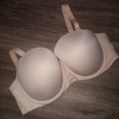 New Nude T-Shirt Bra Size Essential For Any Wardrobe Has Underwire And Bra Is Lined Can Be Worn With Or Without Straps Has Silicone Strips To Stay In Place Contact Me If You Have Any Questions Solid Color Tops With Built-in Push-up Bra, Cheap Cream Bra For Women, Cheap Cream Bra, Beige Underwire Bra, Upcycled Wedding Dress, Nude T Shirts, Black Bra Top, Cheap Cream Intimates With Built-in Bra, Beige Lace Underwire Bra