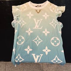 Louis Vuitton Ombr T Shirt. Worn Once. Doesn’t Have A Size But Fits Like A Medium Lv Shirt, Louis Vuitton T Shirt, Louis Vuitton Top, Louis Vuitton Shirt, Printable Designs, Shirt Color, Shirt Jacket, Color Blue, Chanel