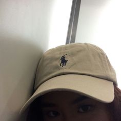 Hat Aesthetic, Cute Hats, Bad Hair Day, Cool Hats, Ulzzang Girl, Aesthetic Girl, Korean Girl, Outfit Inspirations, Fashion Inspo