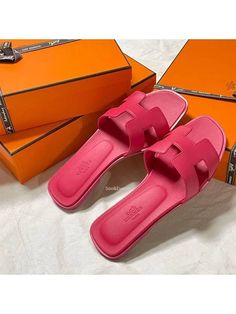 Gender: Women Brand: HERMES Product Name: Oran Sandals 6 Colors ORAN Women’s Sandals Bags Alora Code: 41474449 Origin: France Hermes Oran Sandals, Product Name, Handbag Backpack, Women Brands, Bosnia And Herzegovina, Womens Sandals, Violet, Sandals, France