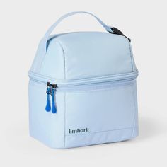 Carry your lunch in convenient style in this Dual-Compartment Classic Molded Lunch Bag from Embark™️. Crafted from 100% recycled polyester in a solid hue, this lunch bag features a dome-like structure with a main compartment that offers plenty of space for different foods and beverages. Plus, a mesh zippered compartment comes in handy for carrying small utensils, condiment sachets, tissue papers and more. Secured by a zipper closure, this 5-liter lunch bag features a name tag on the inside, while a tote handle makes it easy to carry. Embark™: Find Wonder As You Wander Lunch Box Cute Aesthetic, Lunch Bags Aesthetic, Lunch Boxes For School, North Face Borealis Backpack, Cute Backpacks For School, Borealis Backpack, What's In My Backpack