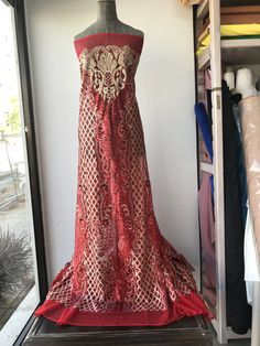 Gold and red sequins lace fabric Rich fabric for evening formal gown Width is 135 cm Price is for one yard all order over quantity 1 will be in a continuous length Ballroom Dance Latin, Baroque Design, Gold And Red, Red Sequin, Rich Fabric, Evening Formal, Formal Gown, Evening Gowns Formal, Formal Gowns